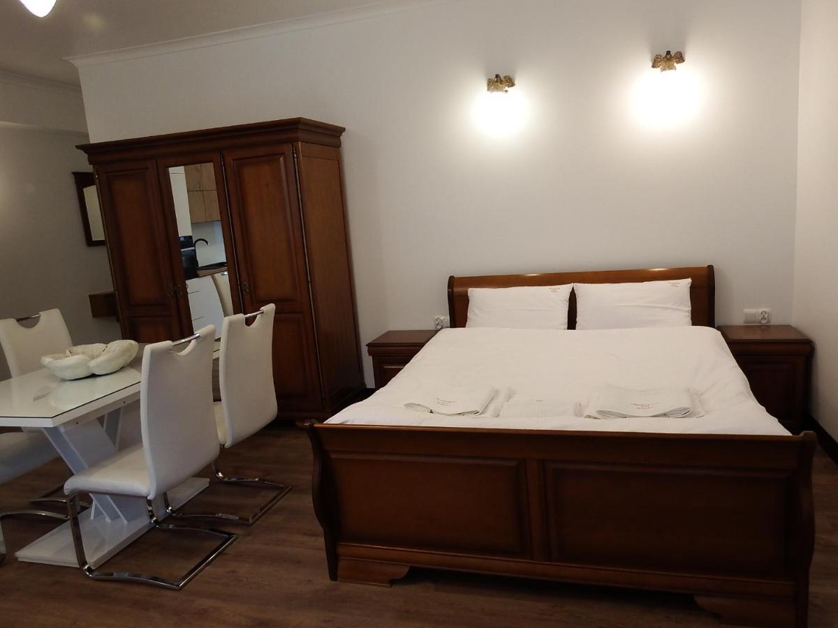 Apartamenty Pod Katedra Бельско-Бяла Экстерьер фото