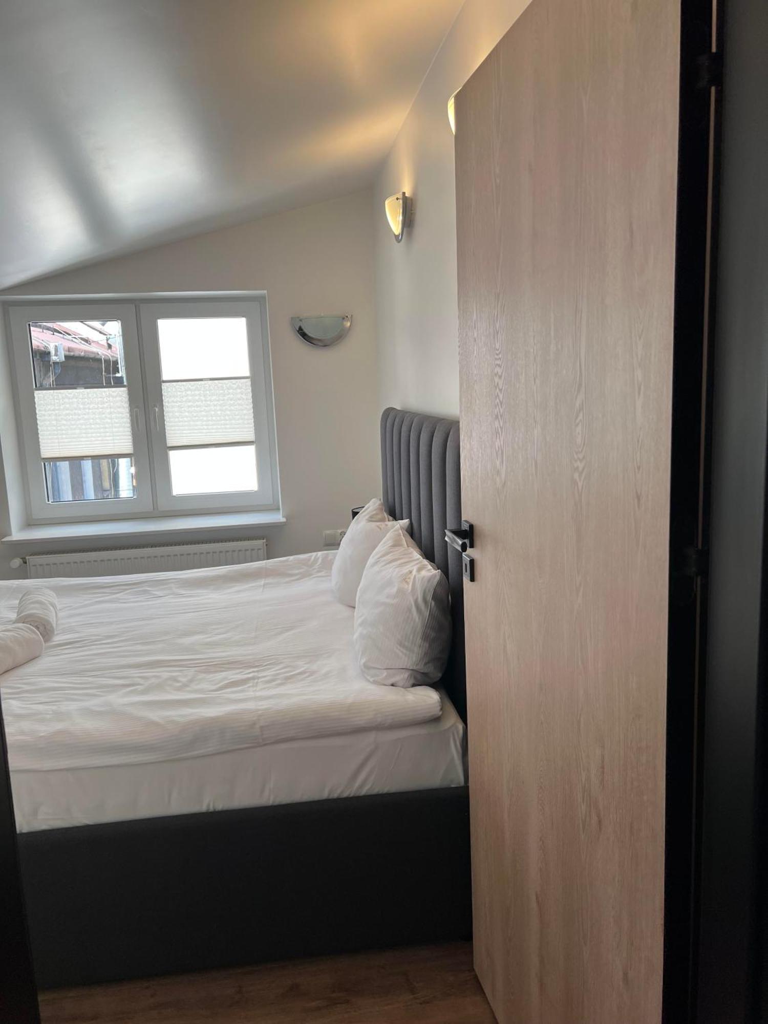 Apartamenty Pod Katedra Бельско-Бяла Экстерьер фото