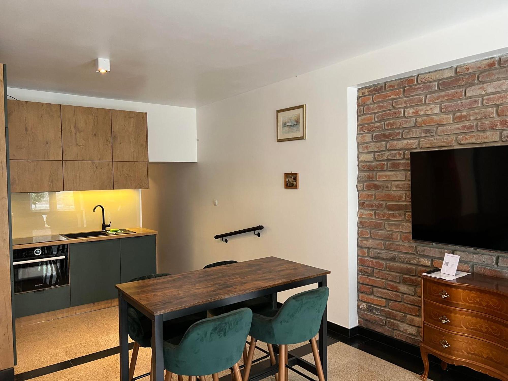 Apartamenty Pod Katedra Бельско-Бяла Экстерьер фото